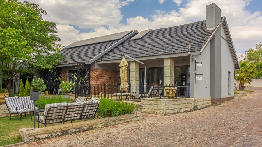 10 Bedroom Property for Sale in Panorama Free State